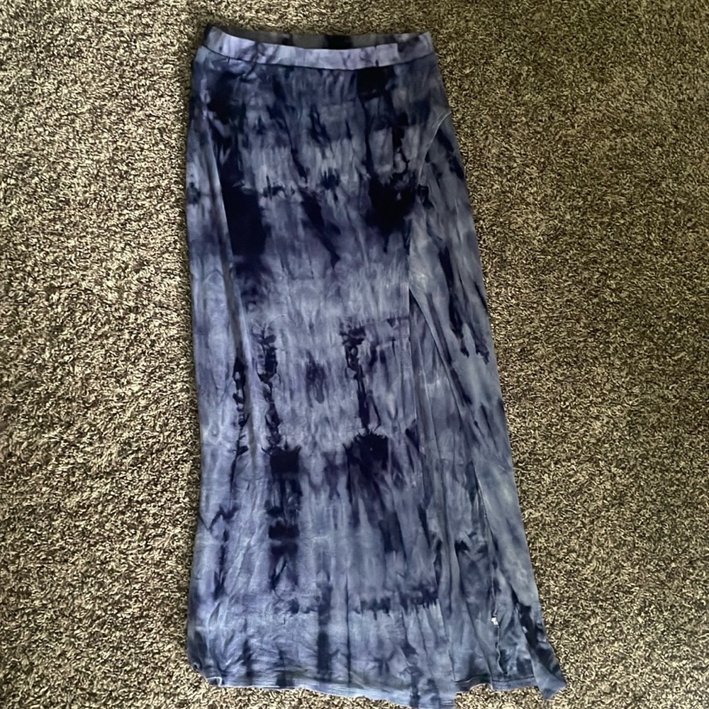 Tiedye maxi skirt with slit